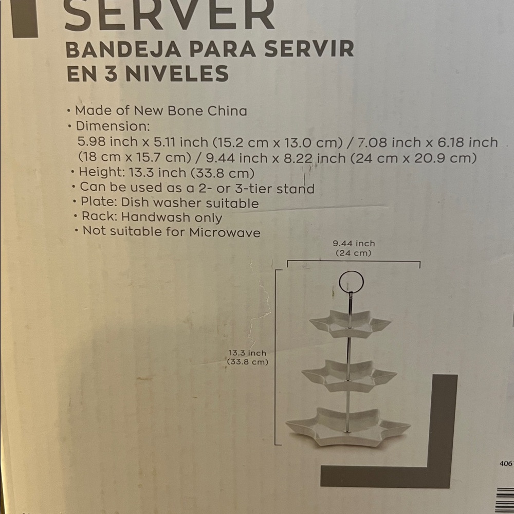 New in Box Crofton Star-shaped White, 3 Tier Buffet Server - Picture 6 of 6